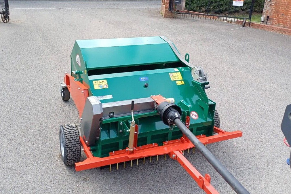 Thumbnail of Wessex MTX Paddock cleaner