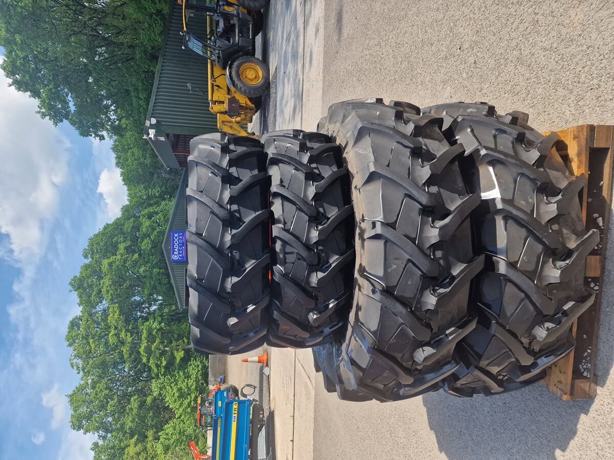 Thumbnail of Kubota M4003 Ag Wheels & Tyres