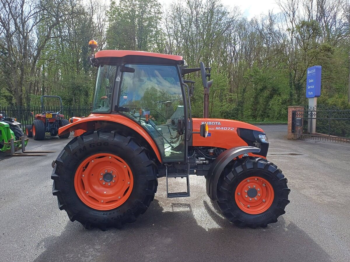 Kubota M4072 (T1509)