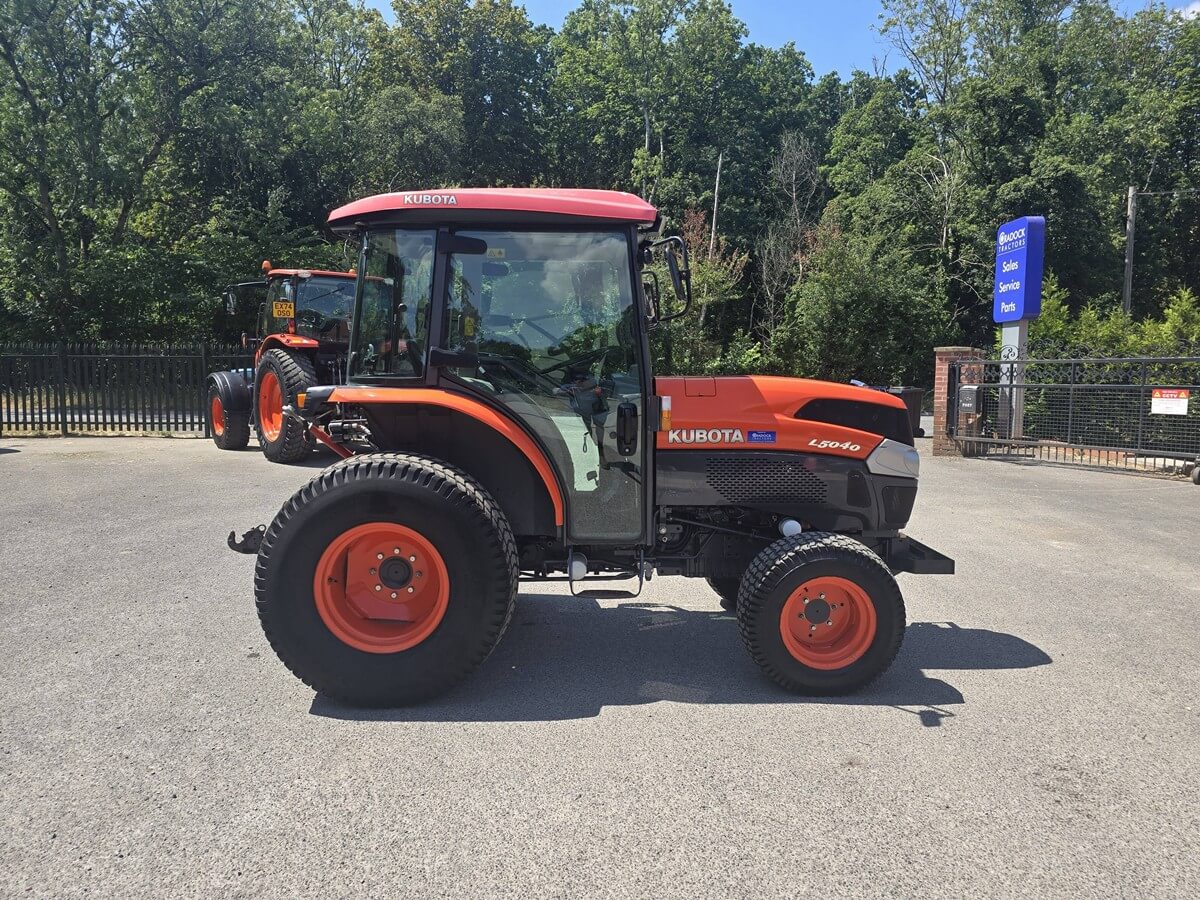 Kubota L5040